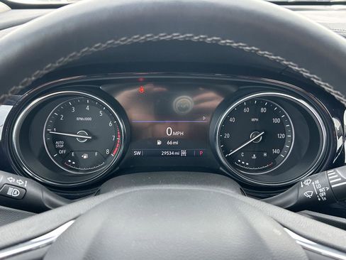 Used 2022 Buick Encore GX Essence w/ Experience Buick Package image 19