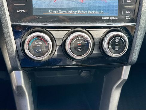 Used 2018 Subaru Forester 2.5i Premium image 15
