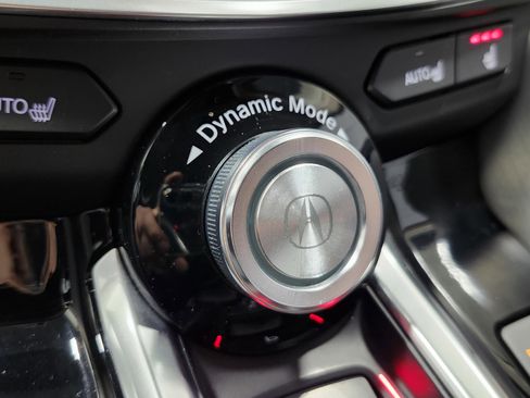 Used 2023 Acura TLX w/ Technology Package image 9