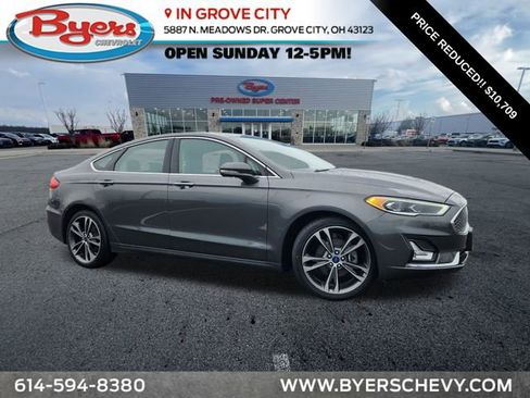 Used 2020 Ford Fusion Titanium image 1