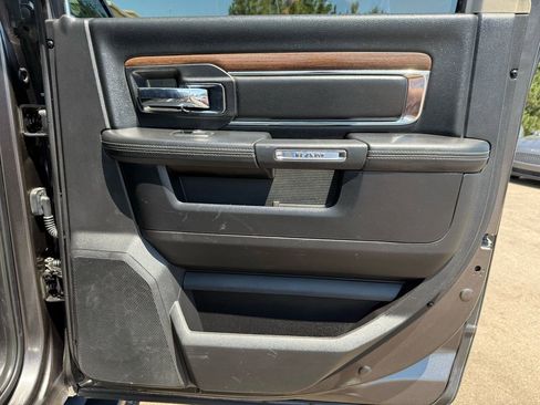 Used 2016 RAM 2500 Laramie image 21