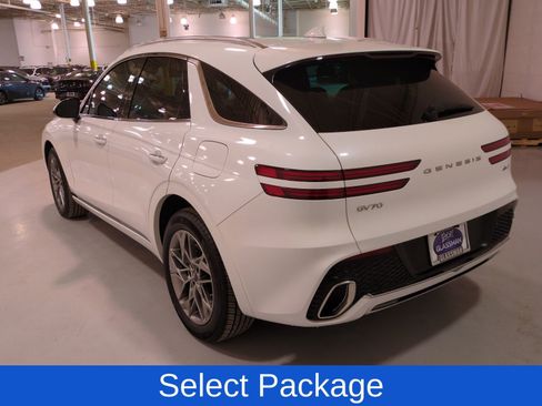 Certified 2025 Genesis GV70 2.5T w/ Select Package AWD/4WD image 6