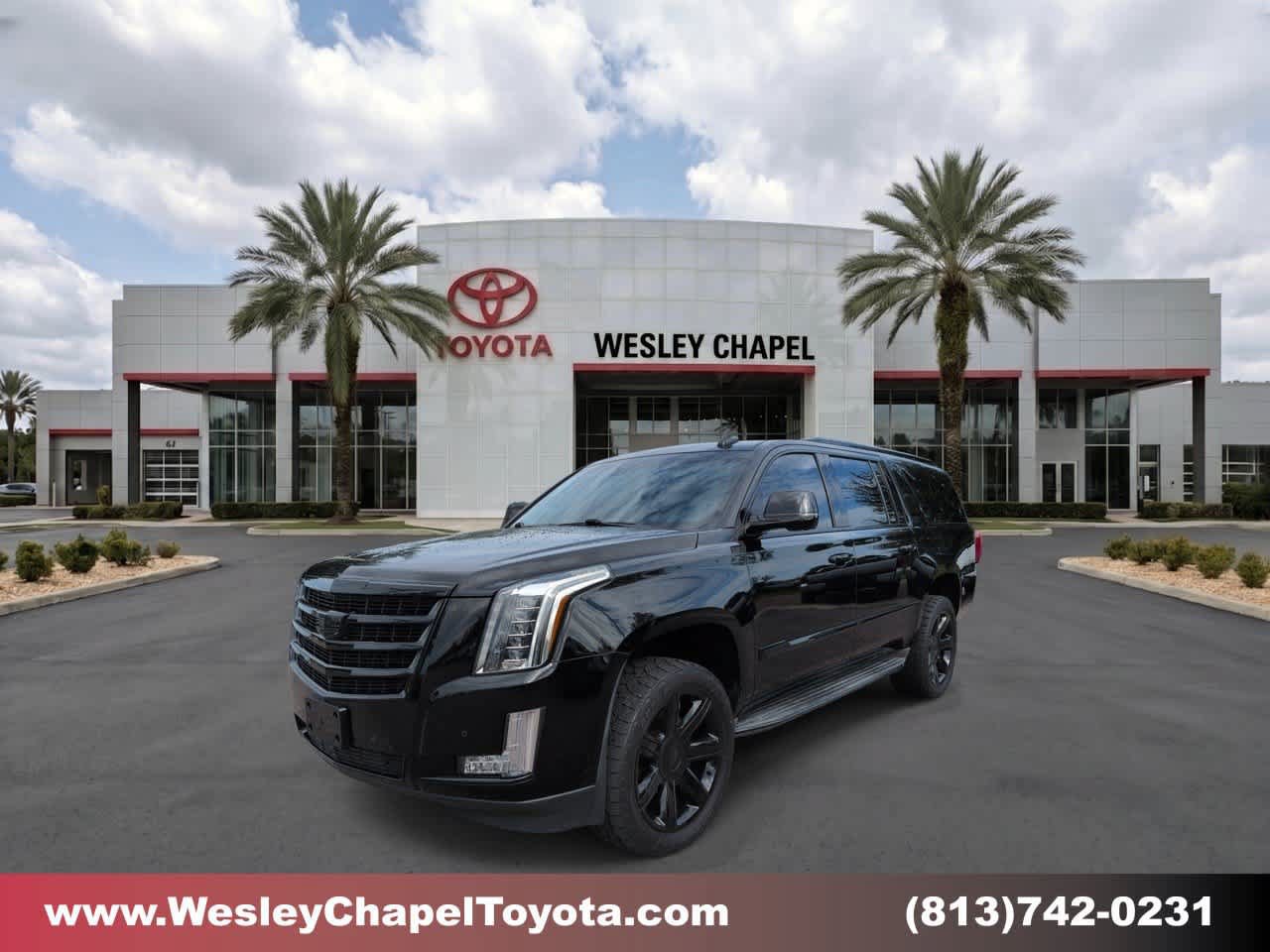 Used 2016 Cadillac Escalade ESV Luxury AWD/4WD image 1