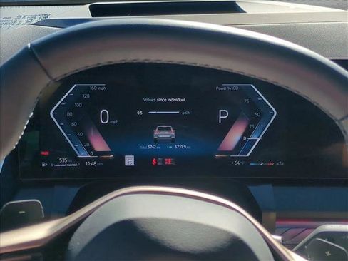 Used 2025 BMW X3 xDrive30i w/ Premium Package image 11