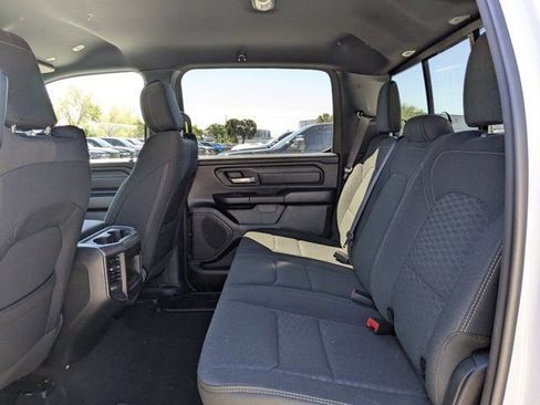 New 2026 RAM 1500 Express AWD/4WD image 13