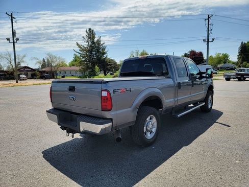 Used 2011 Ford F250 XLT w/ XLT Premium Pkg AWD/4WD image 5