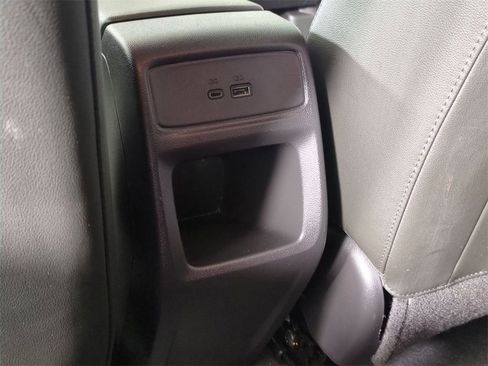 Certified 2025 Chevrolet Trax LT w/ Driver Confidence Package image 19