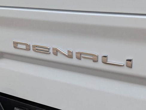 New 2026 GMC Sierra 1500 Denali w/ Denali Reserve Package AWD/4WD image 13