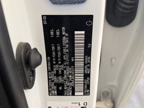 Used 2020 Toyota 4Runner SR5 Premium w/ Moonroof Package image 38