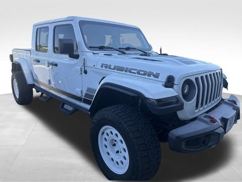 Used 2022 Jeep Gladiator Rubicon w/ Trailer Tow Package AWD/4WD image 15