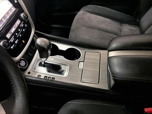 Used 2016 Nissan Murano S image 17