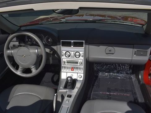 Used 2005 Chrysler Crossfire Limited RWD image 26