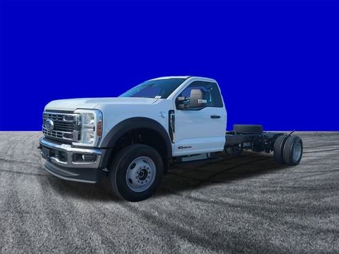 New 2026 Ford F600 4x4 Regular Cab Super Duty w/ XL Chrome Package image 8
