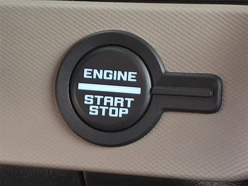 Certified 2021 Ford Bronco Wildtrak image 26