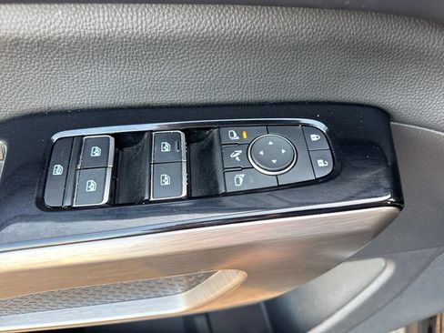 Used 2024 Nissan Pathfinder Platinum w/ Cargo Package AWD/4WD image 22