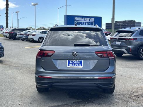 Certified 2023 Volkswagen Tiguan SE w/ Panoramic Sunroof Package FWD image 26