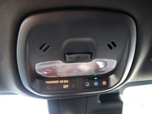 Used 2026 Buick Envista Preferred FWD image 41