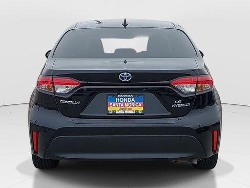 Used 2023 Toyota Corolla LE w/ Carpet Mat Package (TMS) image 6