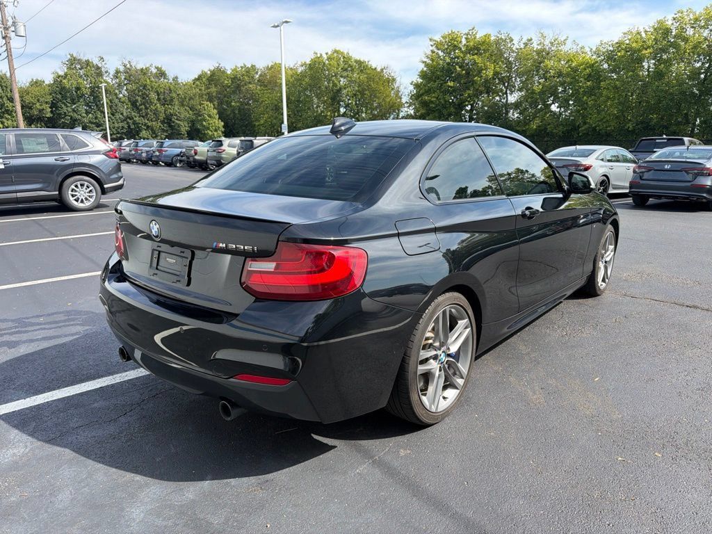 Used 2016 BMW M235i xDrive Coupe AWD/4WD image 5