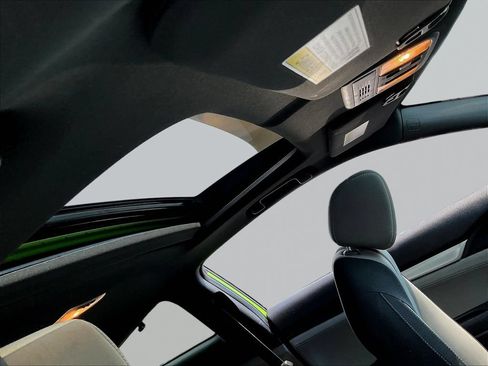 Used 2018 Honda Civic EX-T image 23