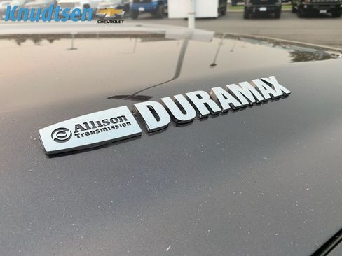 Used 2015 Chevrolet Silverado 2500 LTZ w/ Duramax Plus Package AWD/4WD image 9