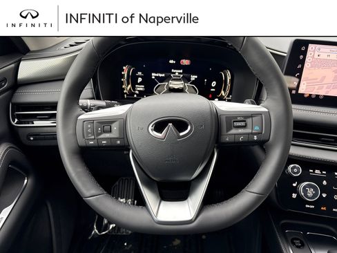 New 2026 INFINITI QX60 Luxe image 14
