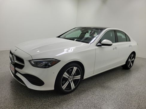 Used 2025 Mercedes-Benz C 300 Sedan image 2