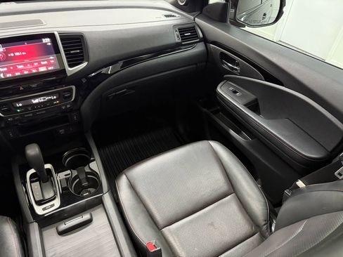 Used 2017 Honda Ridgeline Black Edition image 30