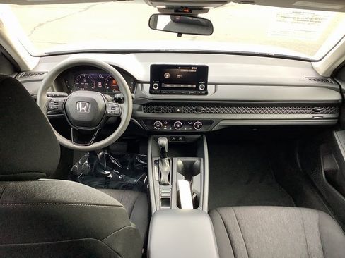 Used 2023 Honda Accord LX image 6