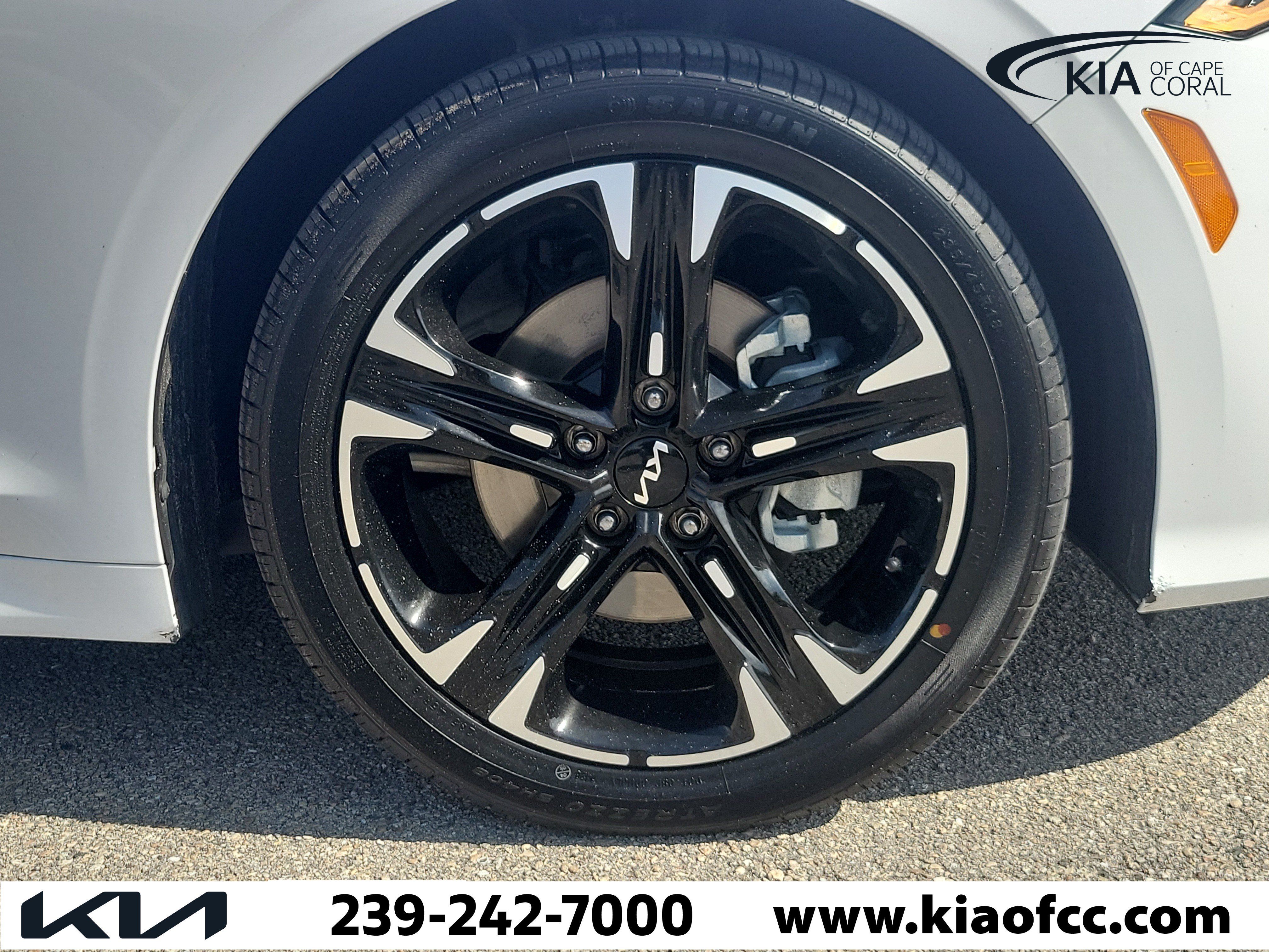 Certified 2024 Kia K5 GT-Line w/ GT-Line Premium Package AWD/4WD image 6