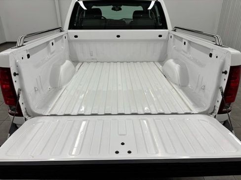 Used 2009 GMC Sierra 1500 W/T image 8