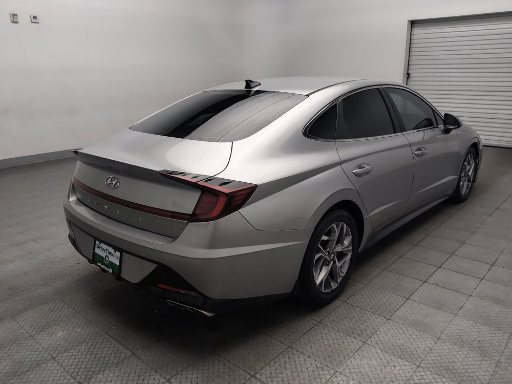 Used 2021 Hyundai Sonata SEL w/ Winter Weather Package FWD image 9