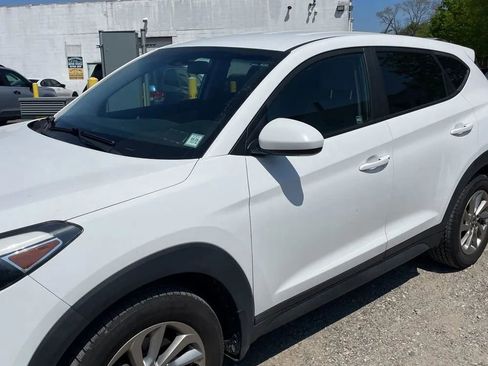 Used 2018 Hyundai Tucson SE w/ Cargo Package AWD/4WD image 8