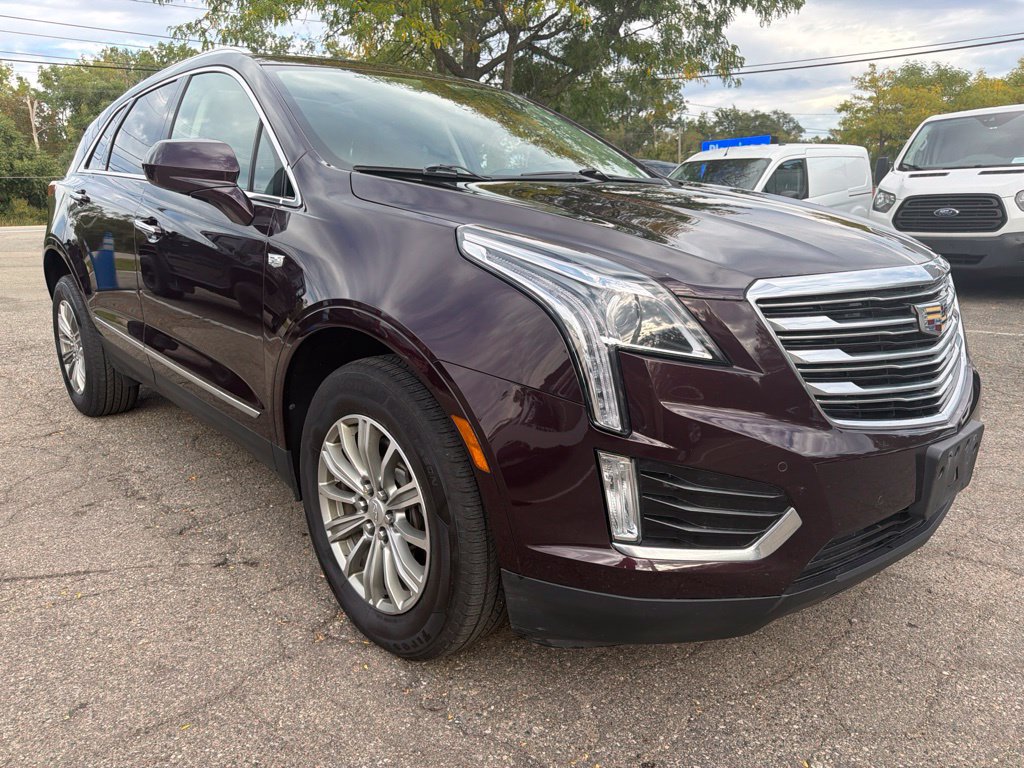 Used 2018 Cadillac XT5 Luxury AWD/4WD image 3