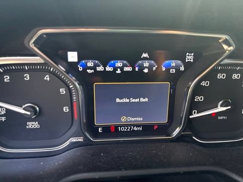 Used 2021 GMC Yukon Denali w/ Denali Premium Package AWD/4WD image 10