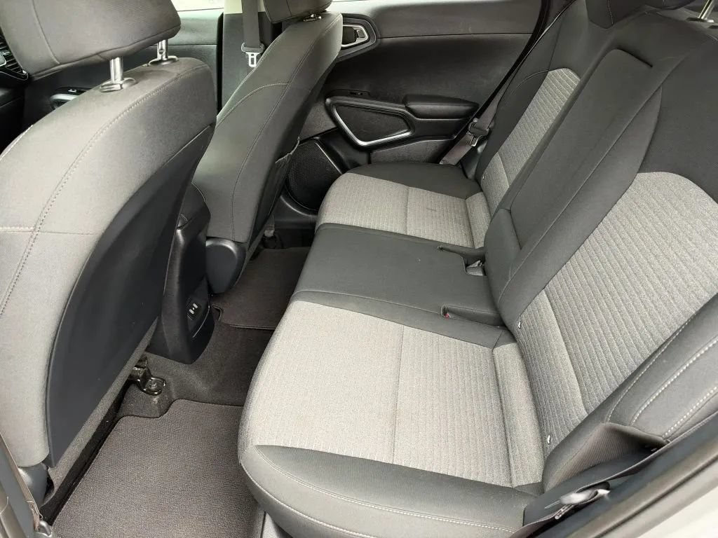 Used 2023 Kia Soul EX FWD image 14