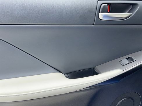 Used 2023 Lexus IS 350 F Sport w/ Memory Package image 42