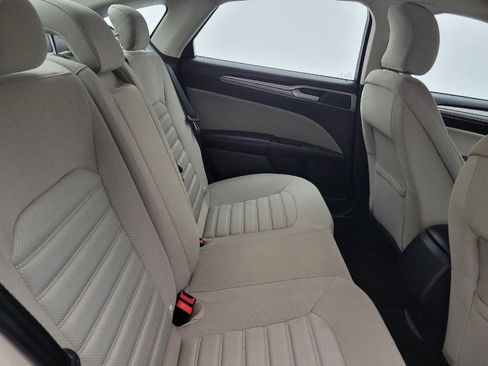 Used 2018 Ford Fusion S image 19