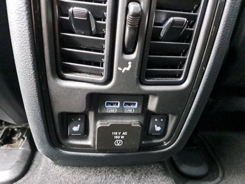 Used 2022 Dodge Durango GT image 14