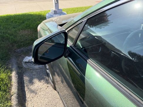 Used 2024 Toyota Corolla Cross XLE image 34