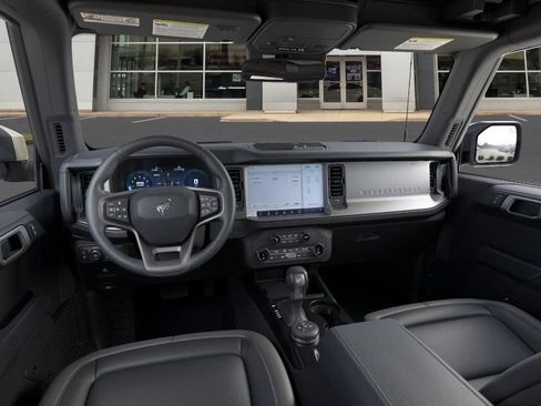 New 2026 Ford Bronco Outer Banks AWD/4WD image 9