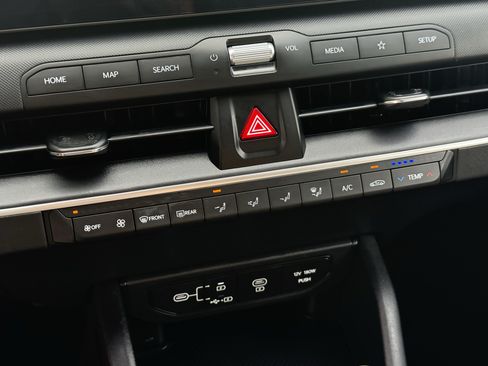 Used 2025 Kia K4 FWD image 22