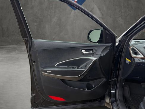 Used 2019 Hyundai Santa Fe XL image 43