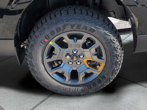 New 2026 Ford Maverick Tremor image 12