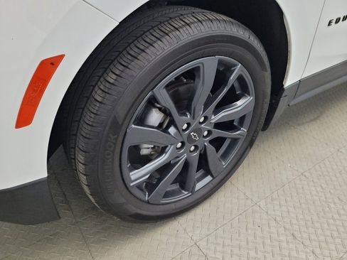 Used 2022 Chevrolet Equinox RS FWD image 31