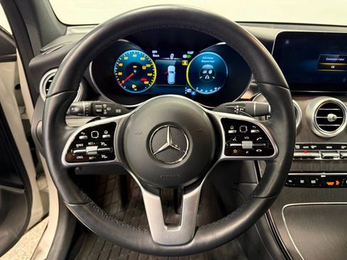 Used 2022 Mercedes-Benz GLC 300 4MATIC image 37