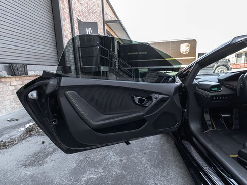 Used 2017 Lamborghini Huracan LP 610-4 image 30