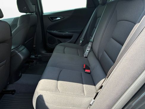 Used 2021 Chevrolet Malibu LS FWD image 13
