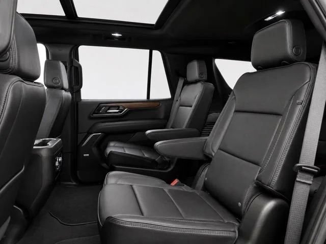 Used 2026 GMC Yukon Denali w/ Sun & Power Step Package AWD/4WD image 13