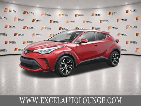 Used 2020 Toyota C-HR LE FWD image 1